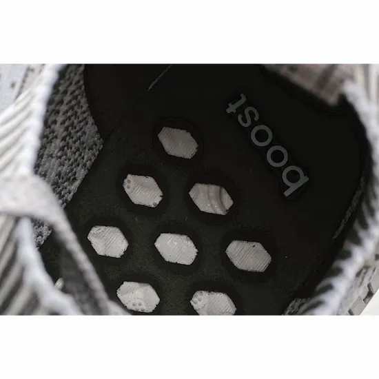 Adidas Wmns NMD_R1 Primeknit 'Grey Glitch Camo'