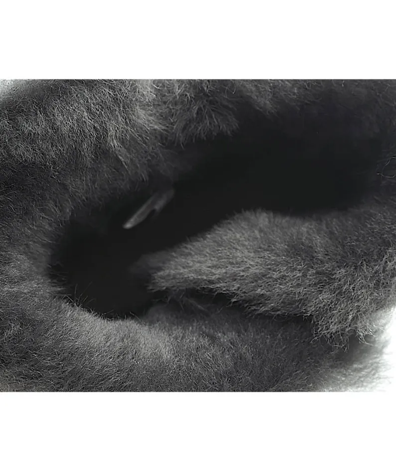 UGG Classic Mini series snow boots