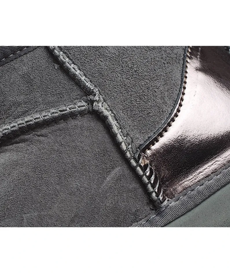 UGG Classic Mini series snow boots