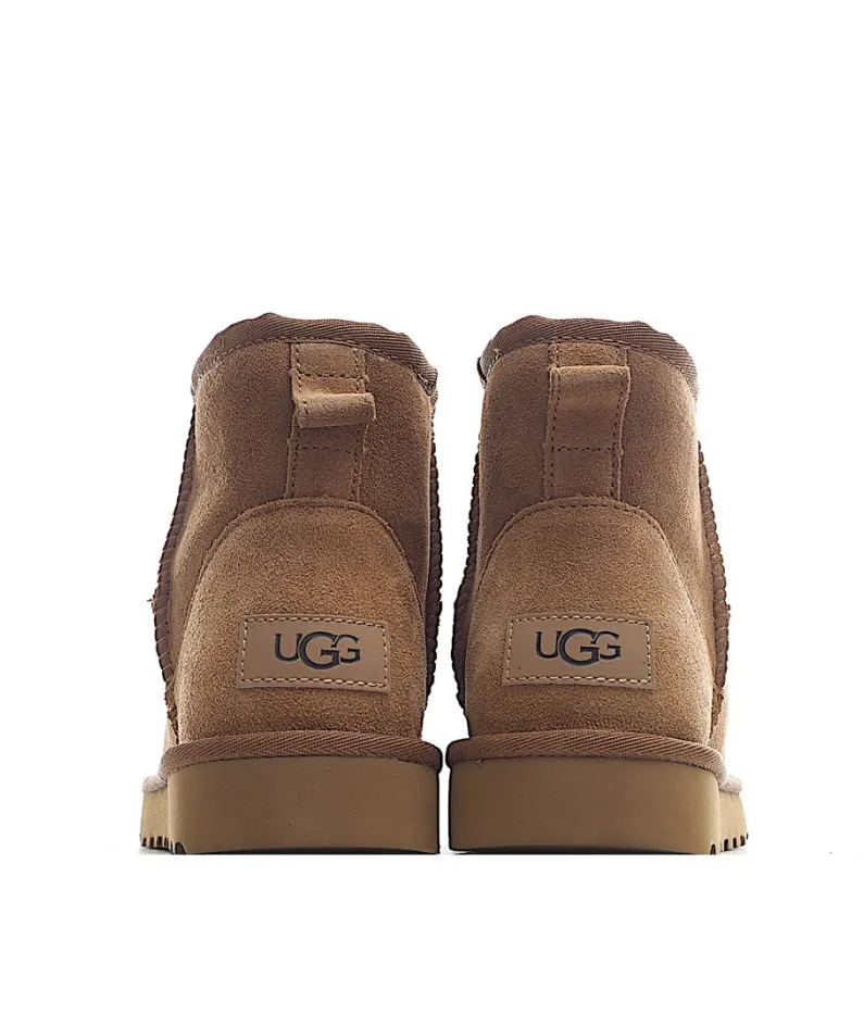 UGG Classic Mini series snow boots