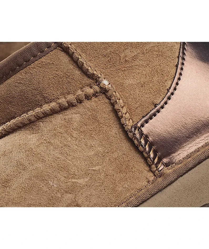 UGG Classic Mini series snow boots
