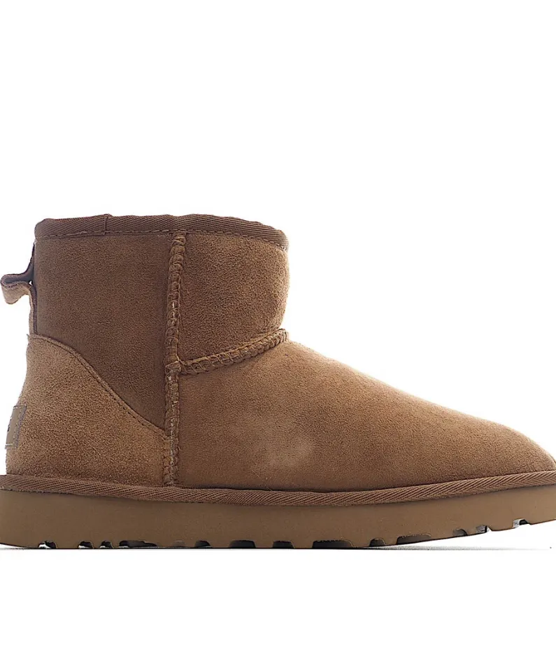 UGG Classic Mini series snow boots