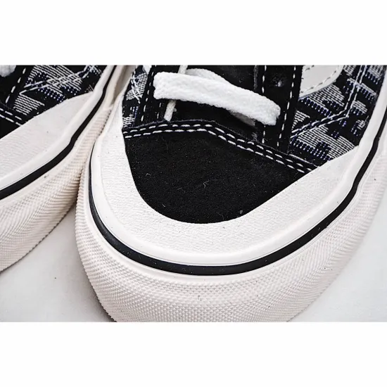 Vans Style 36 Classic Sneakers