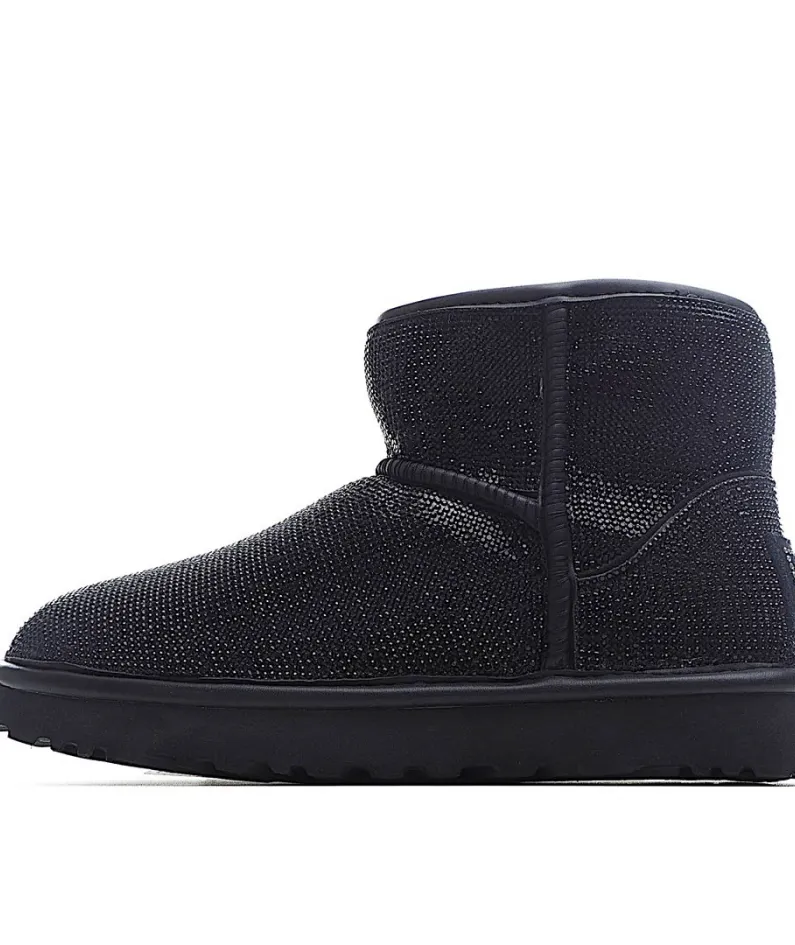 UGG Classic Mini series snow boots