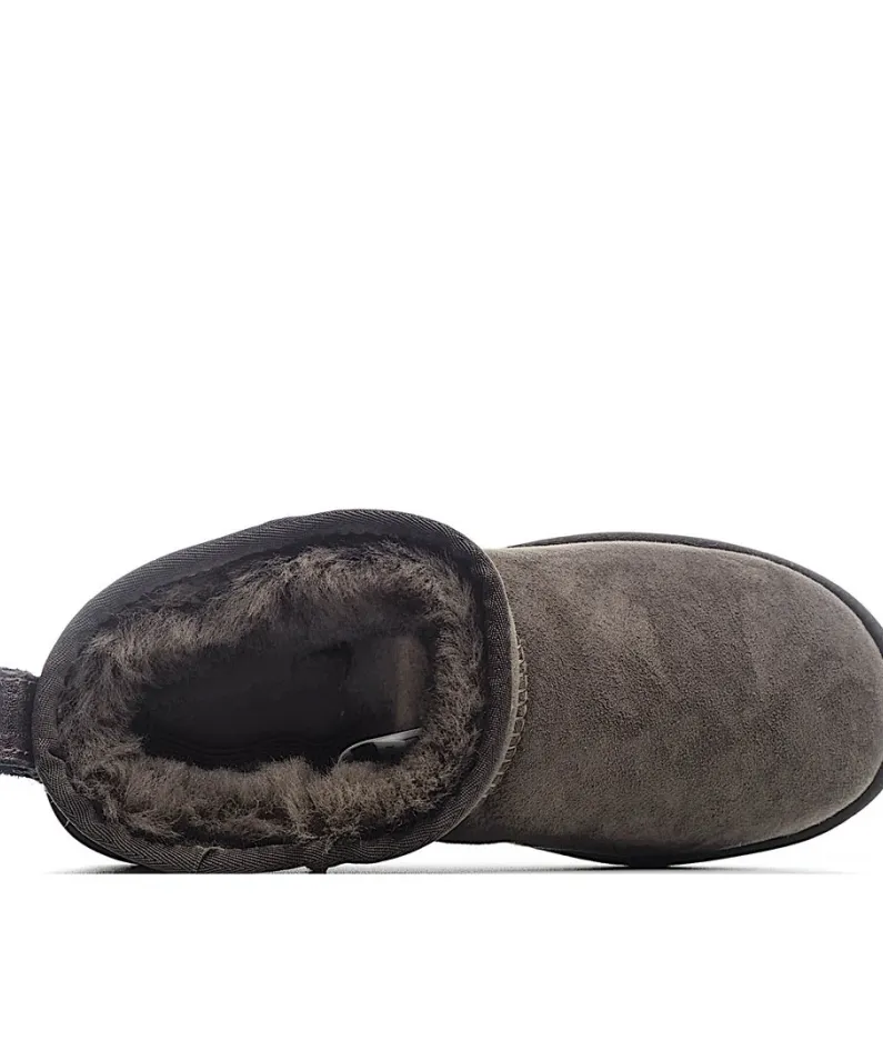 UGG Classic Mini series snow boots