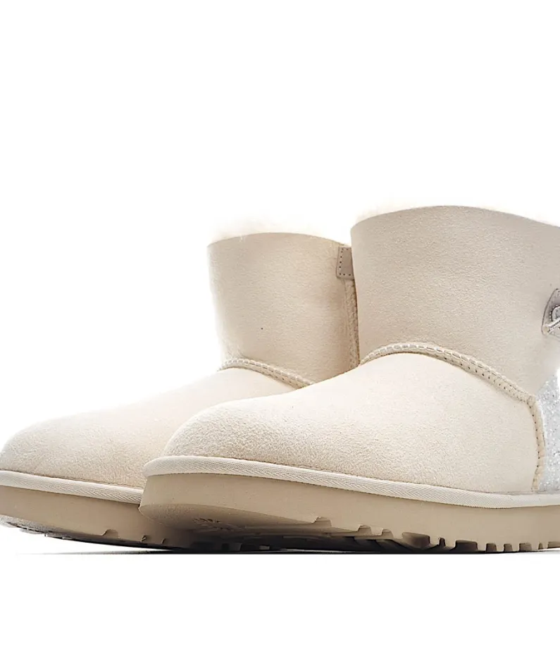 UGG Classic Mini series snow boots