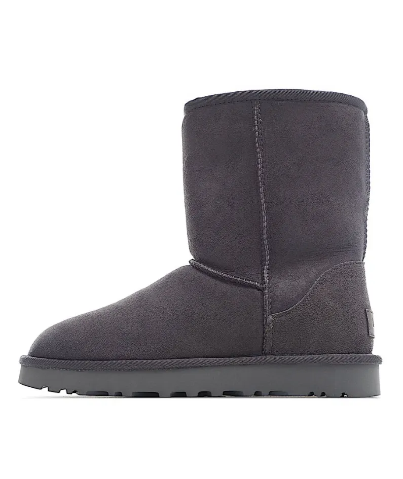 UGG Classic Mini series snow boots
