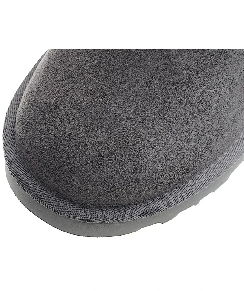 UGG Classic Mini series snow boots