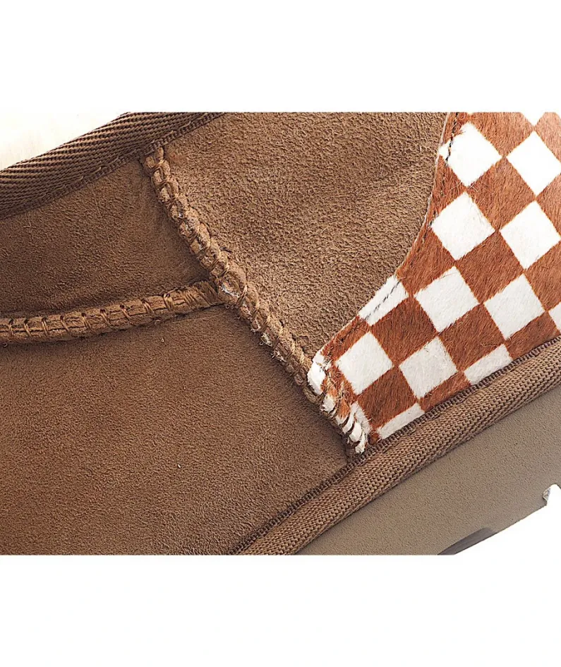 UGG Classic Mini series snow boots