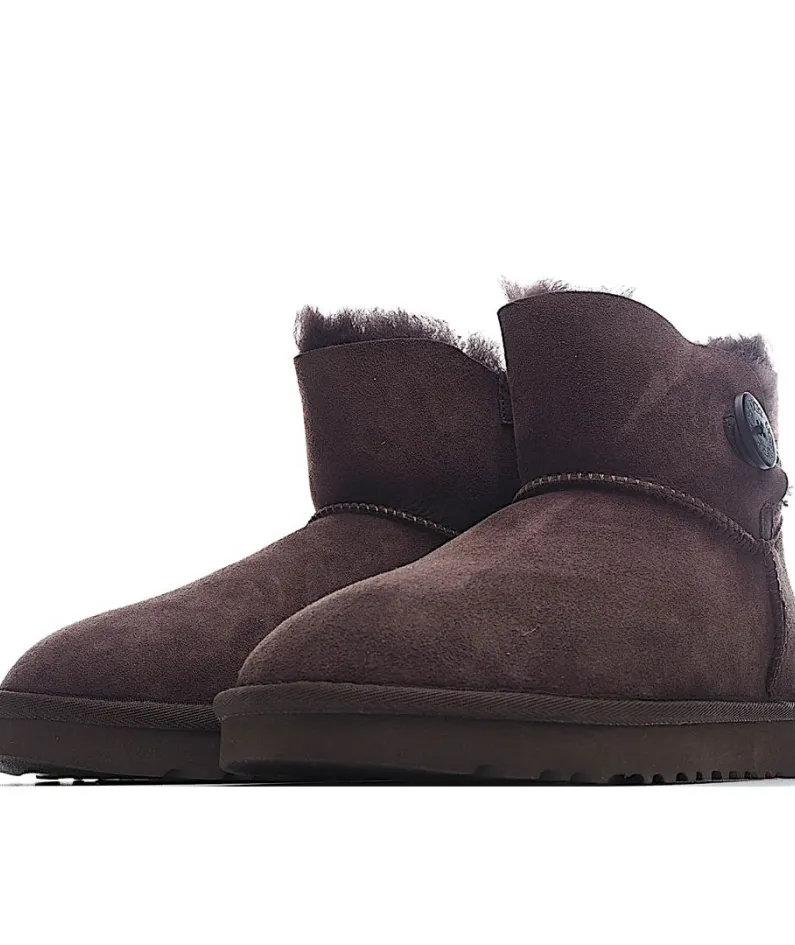 UGG Classic Mini series snow boots