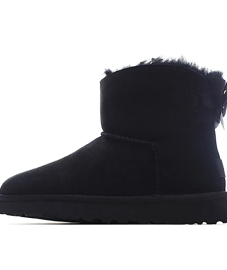 UGG Classic Mini series snow boots