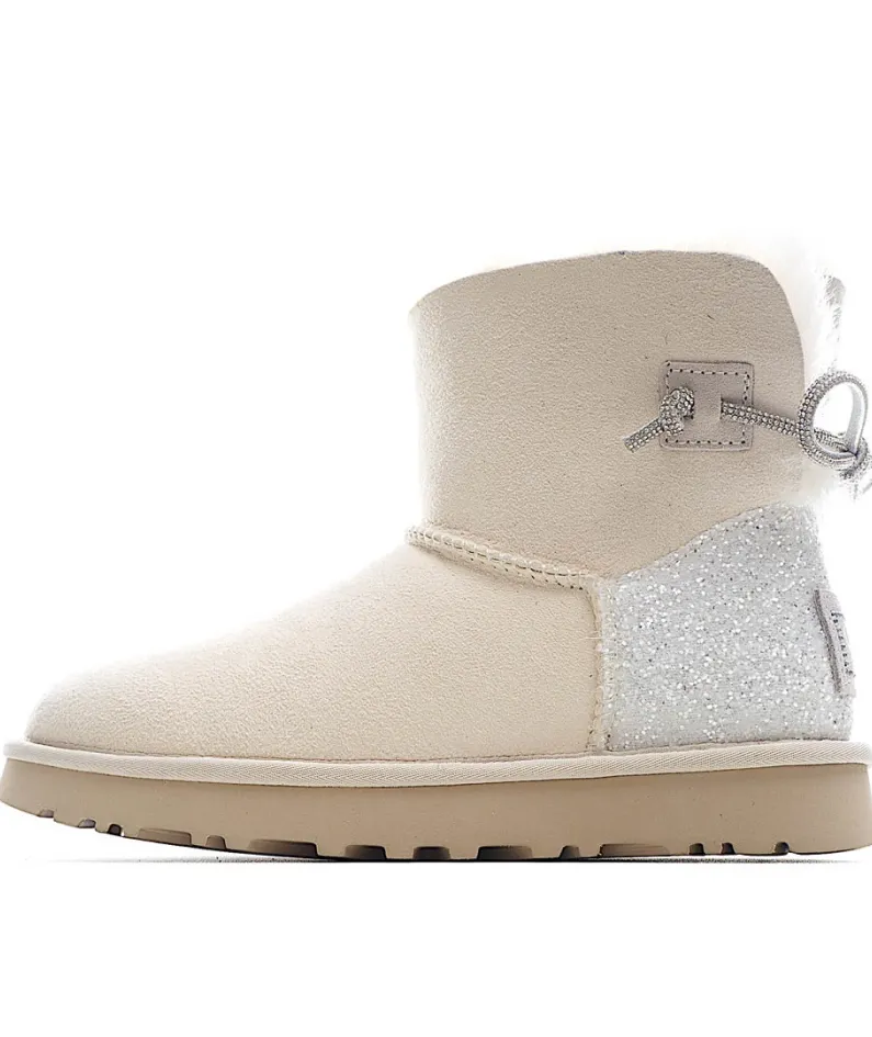 UGG Classic Mini series snow boots