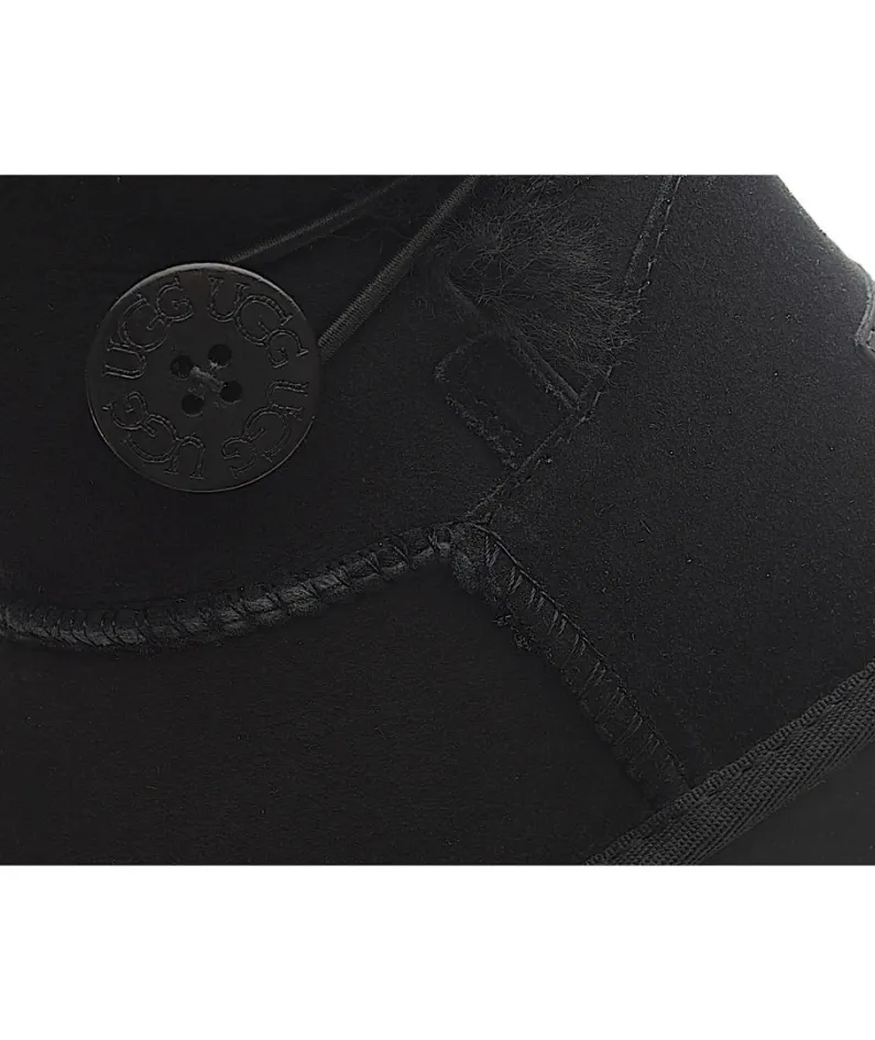 UGG Classic Mini series snow boots