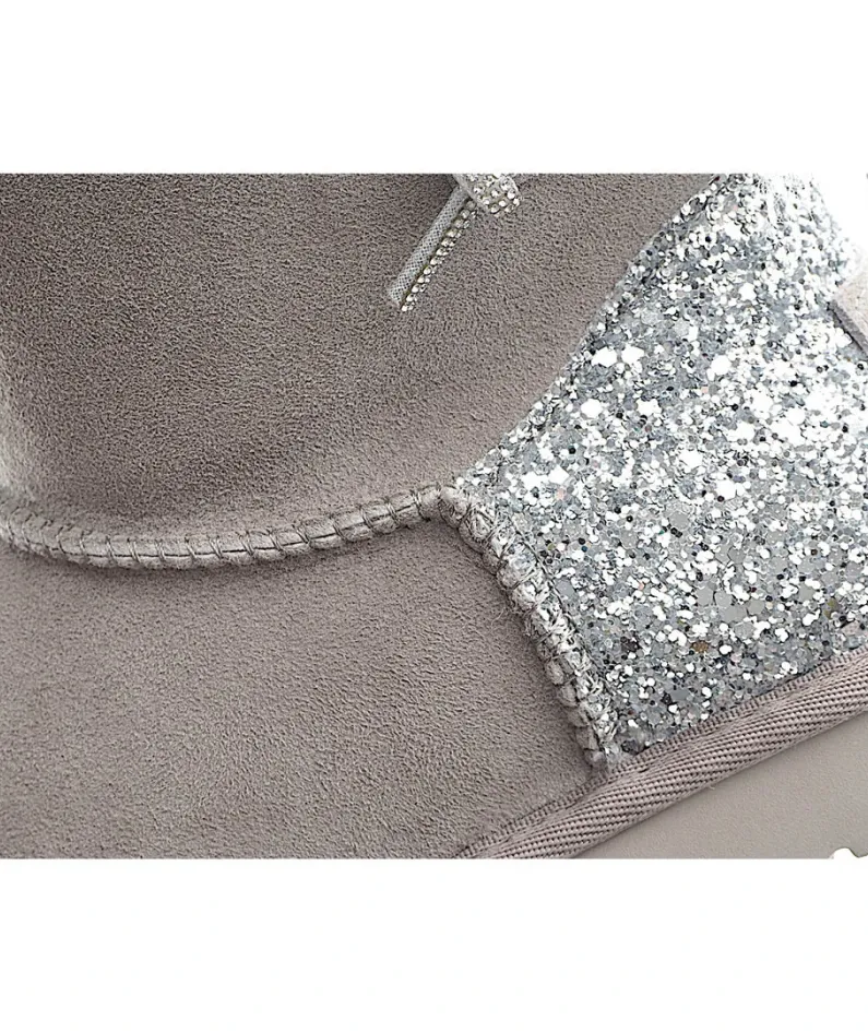 UGG Classic Mini series snow boots