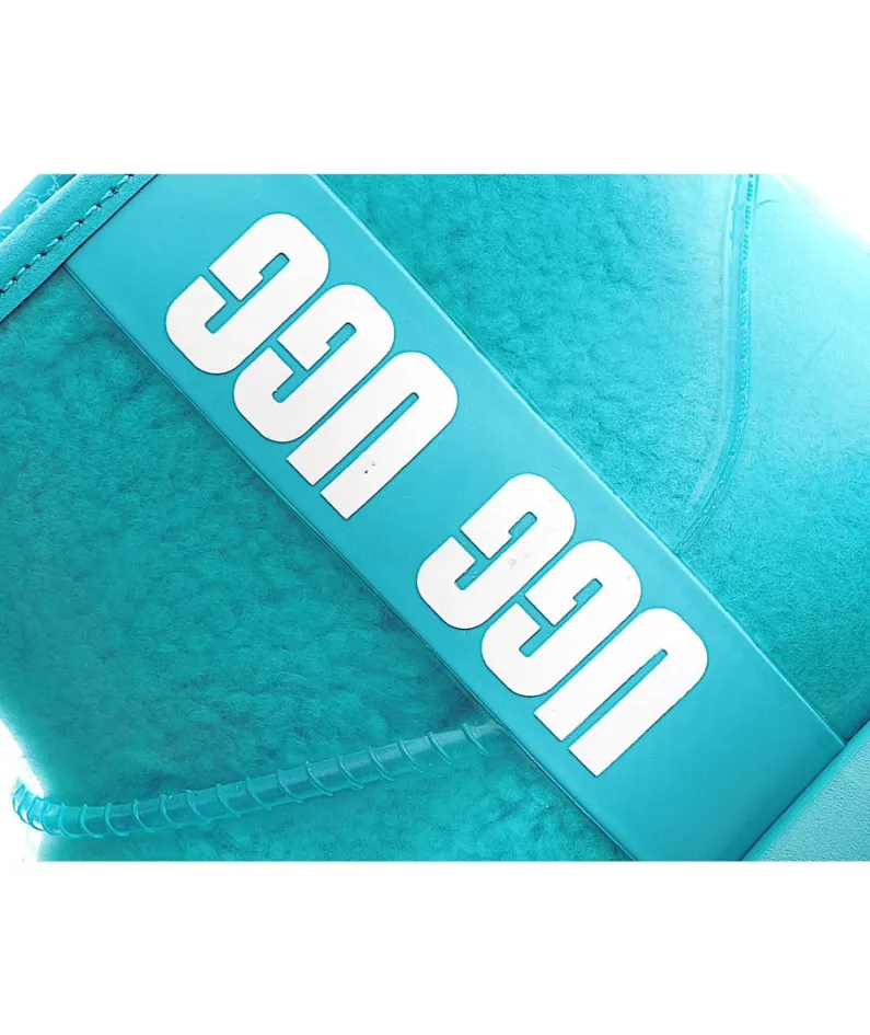 UGG Classic Mini series snow boots