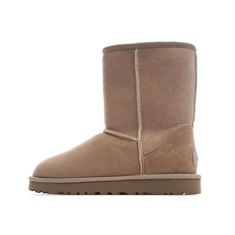 UGG Classic Mini series snow boots