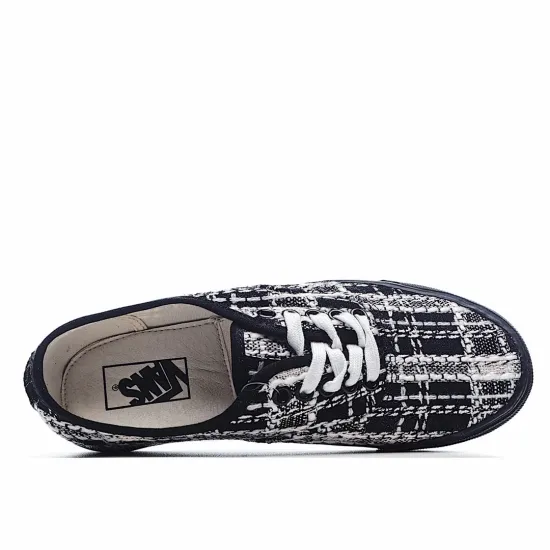 Vans Authentic Low-Top Sneakers