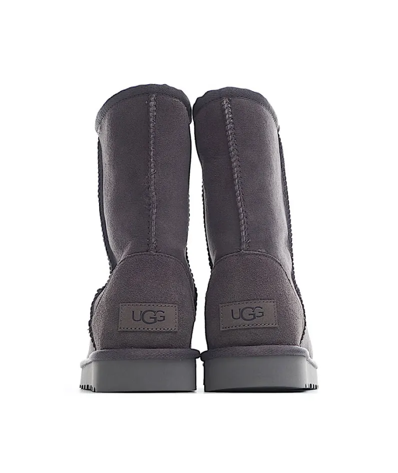 UGG Classic Mini series snow boots