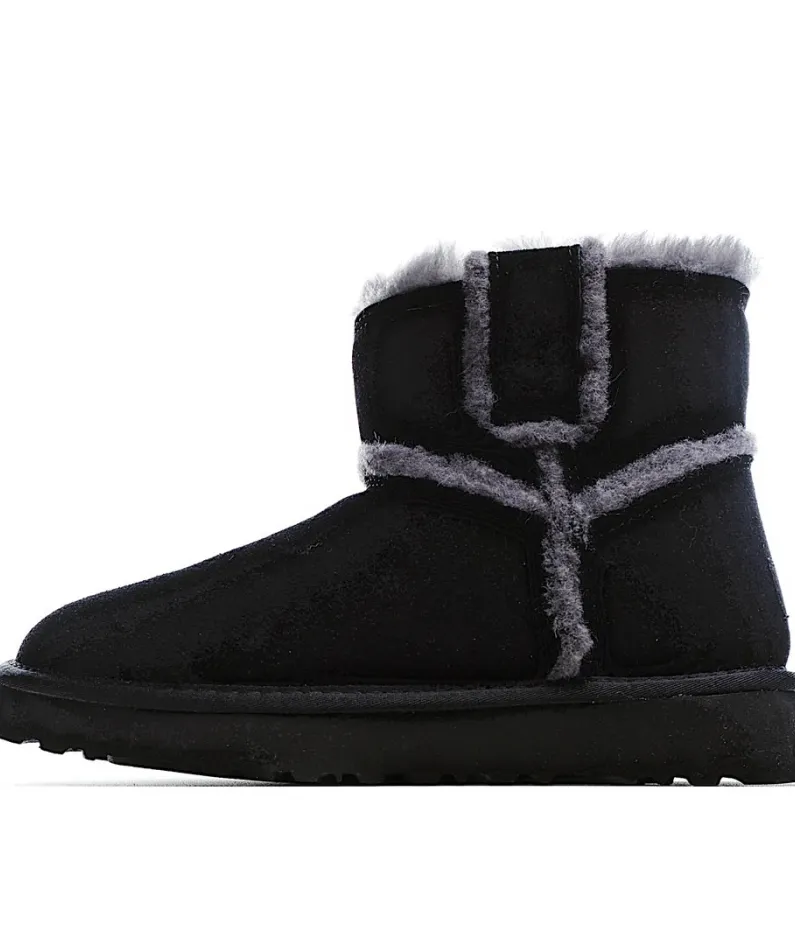 UGG Classic Mini series snow boots