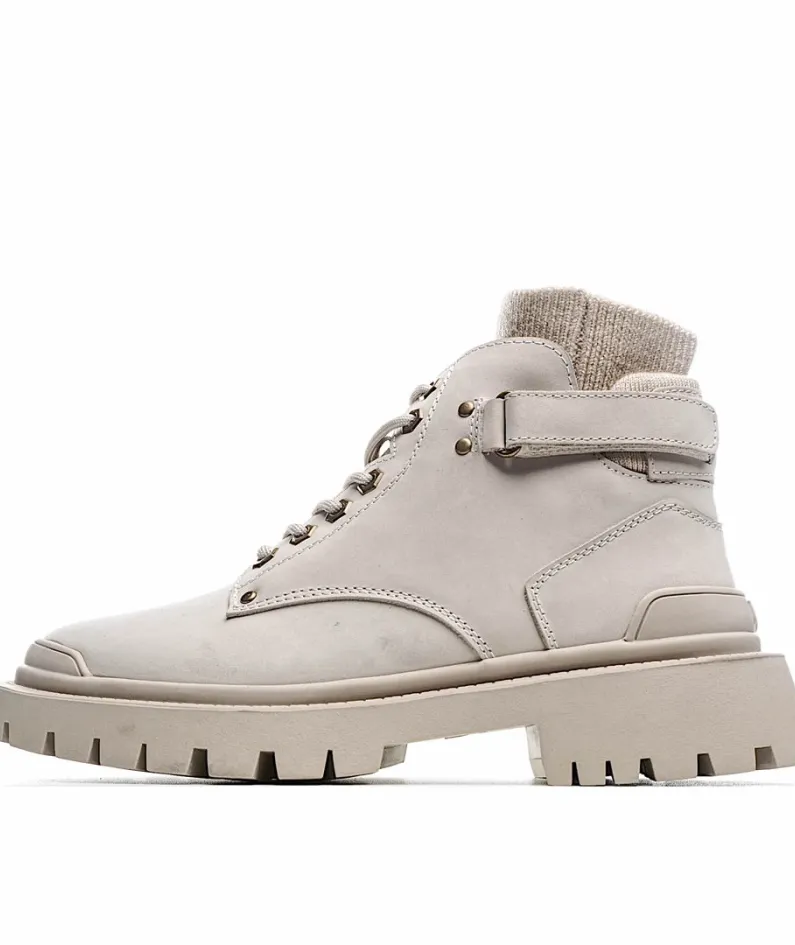 UGG high-top classic martin boots