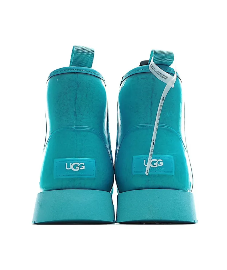 UGG Classic Mini series snow boots