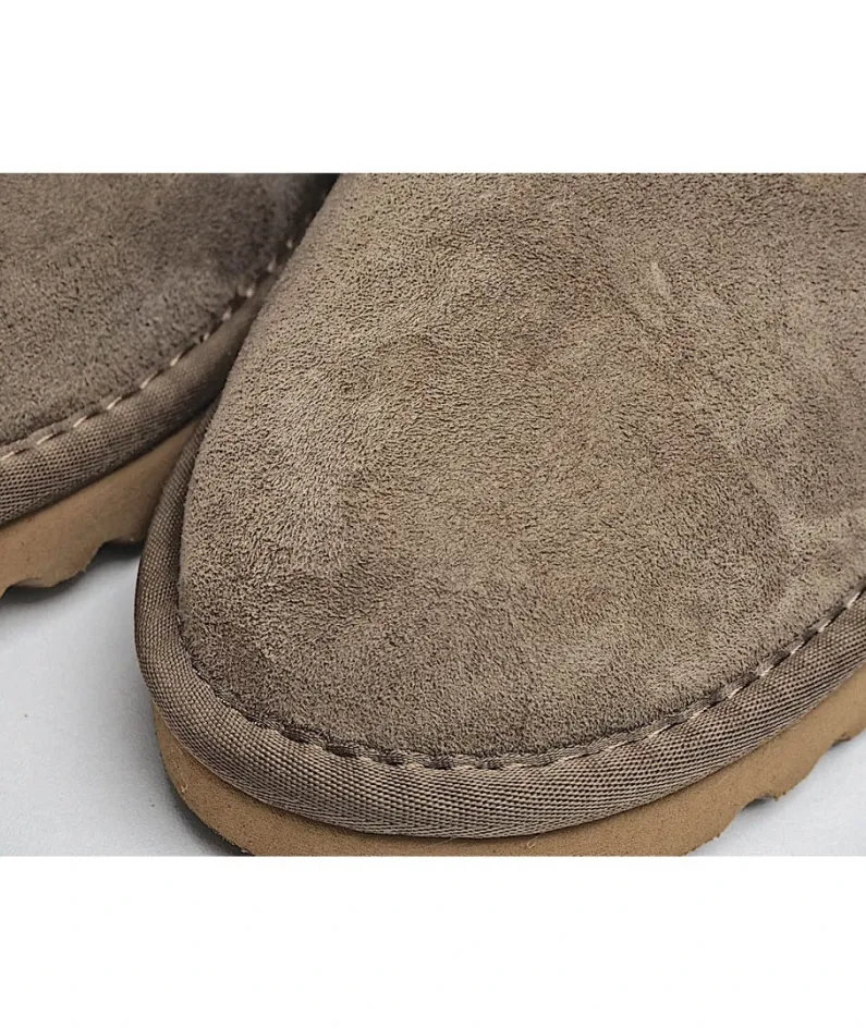 UGG Classic Mini series snow boots