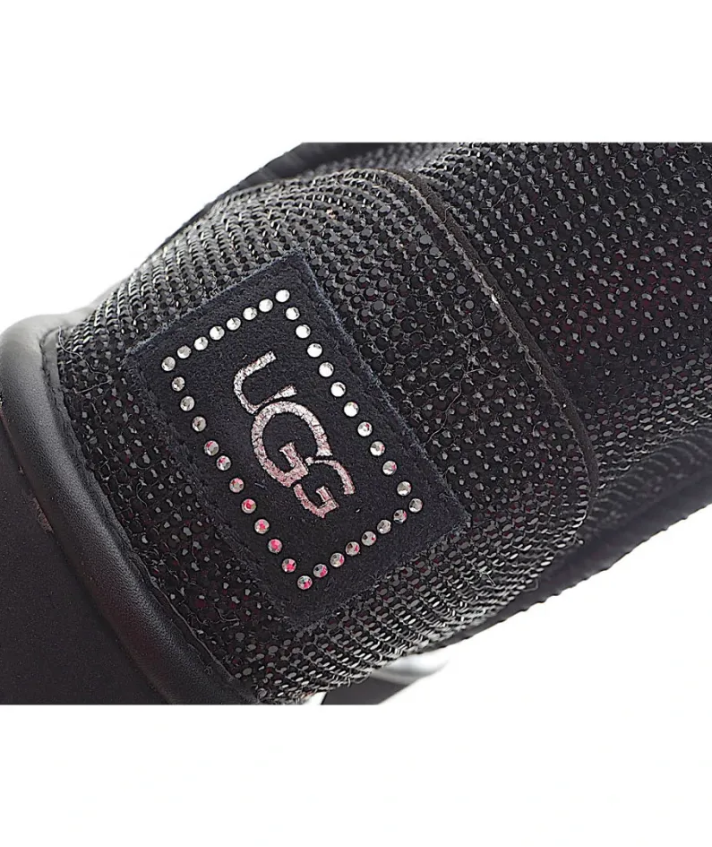 UGG Classic Mini series snow boots