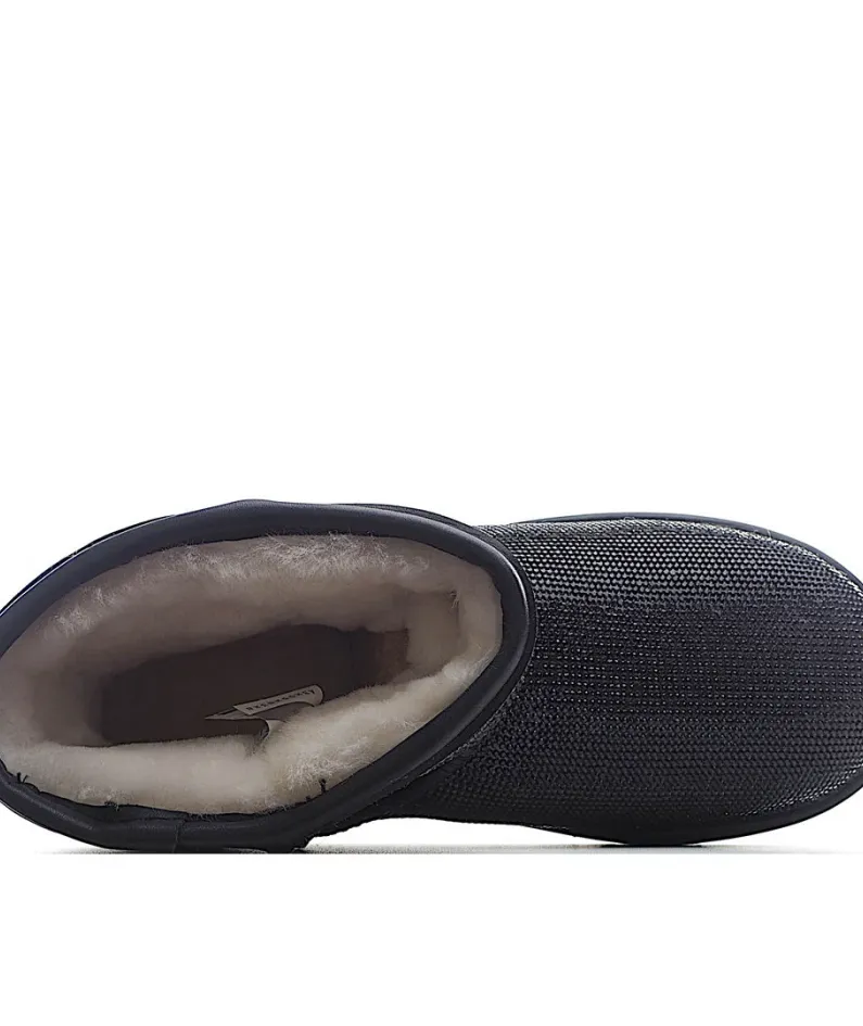 UGG Classic Mini series snow boots