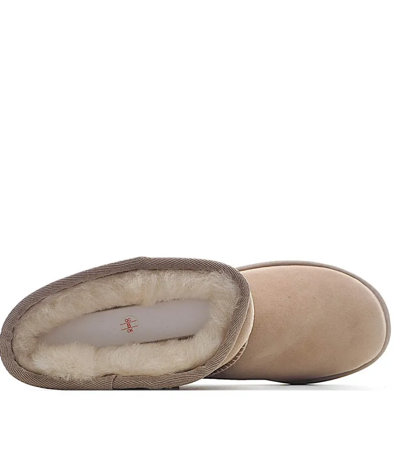 UGG Classic Mini series snow boots
