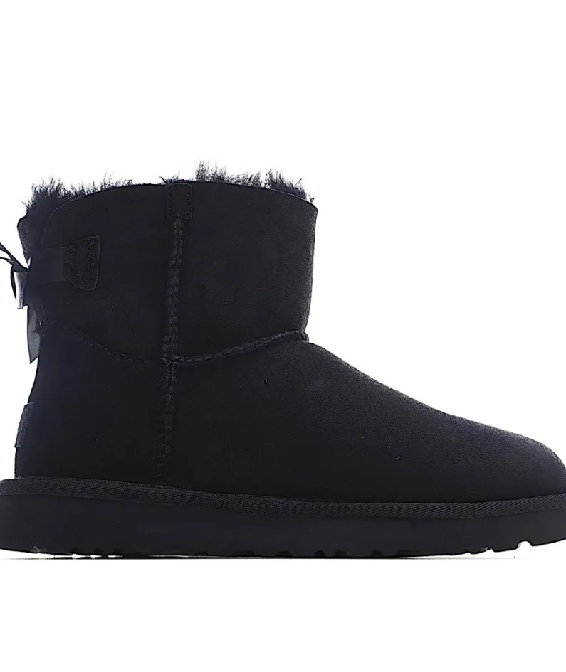 UGG Classic Mini series snow boots