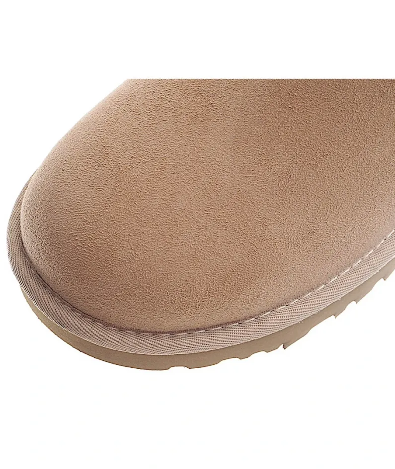UGG Classic Mini series snow boots