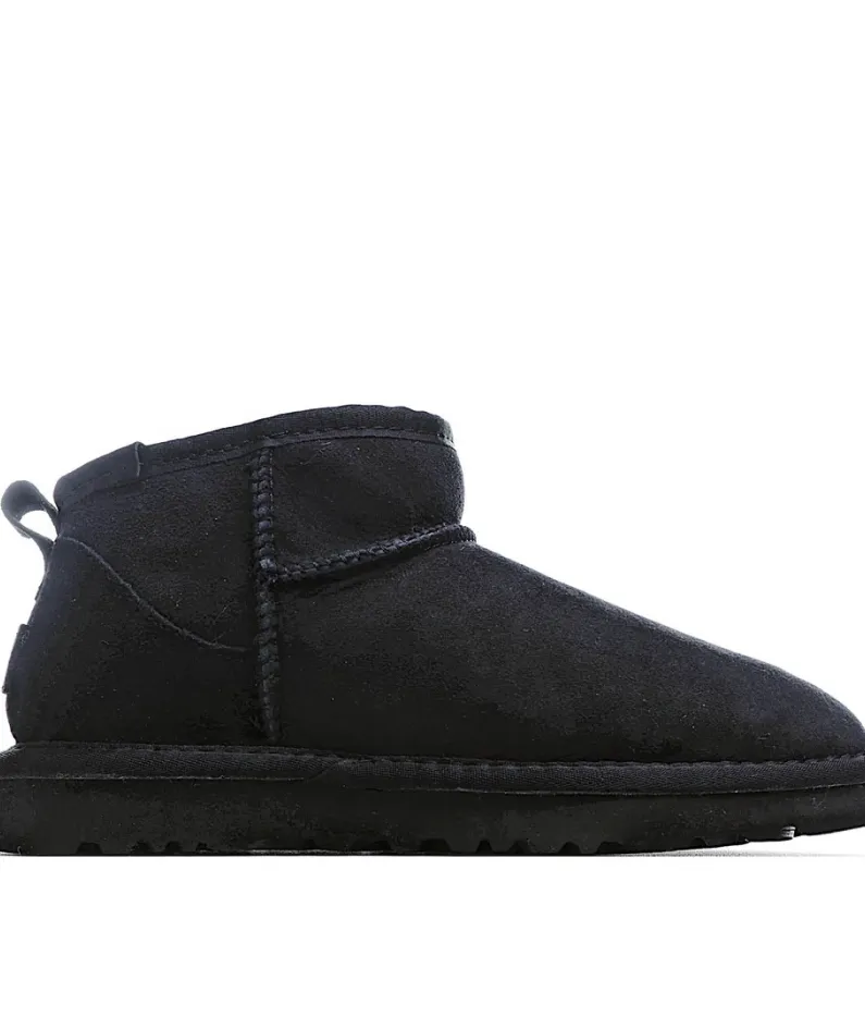 UGG Classic Mini series snow boots