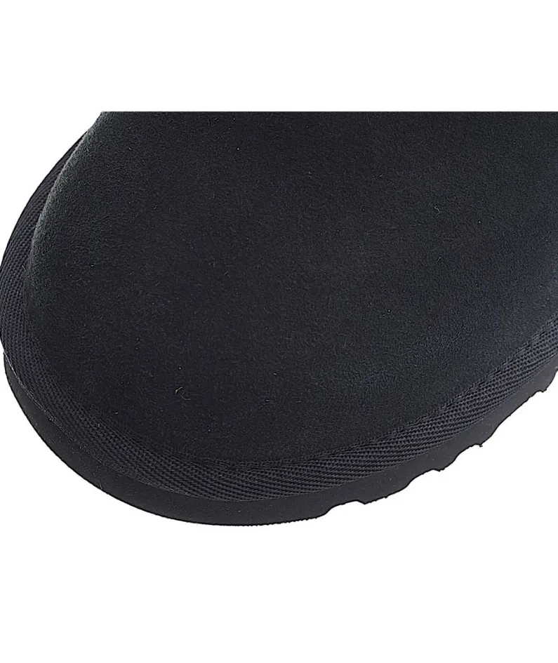 UGG Classic Mini series snow boots