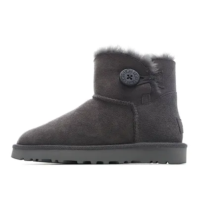 UGG Classic Mini series snow boots