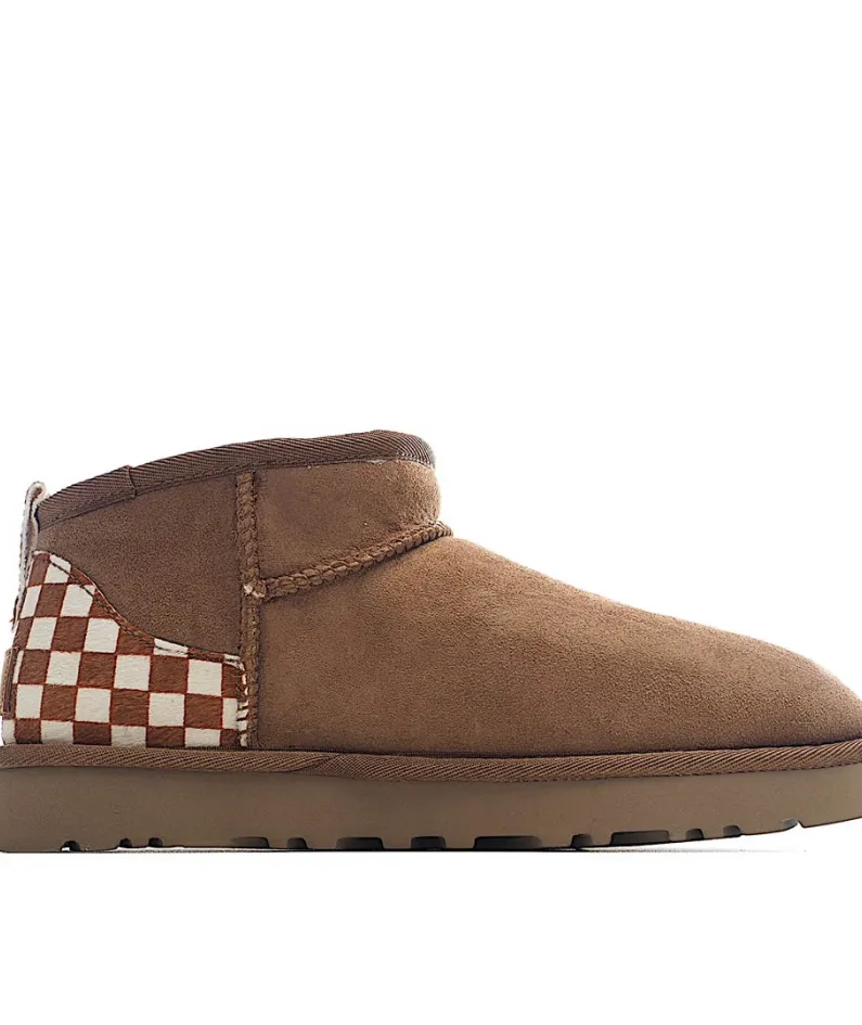 UGG Classic Mini series snow boots