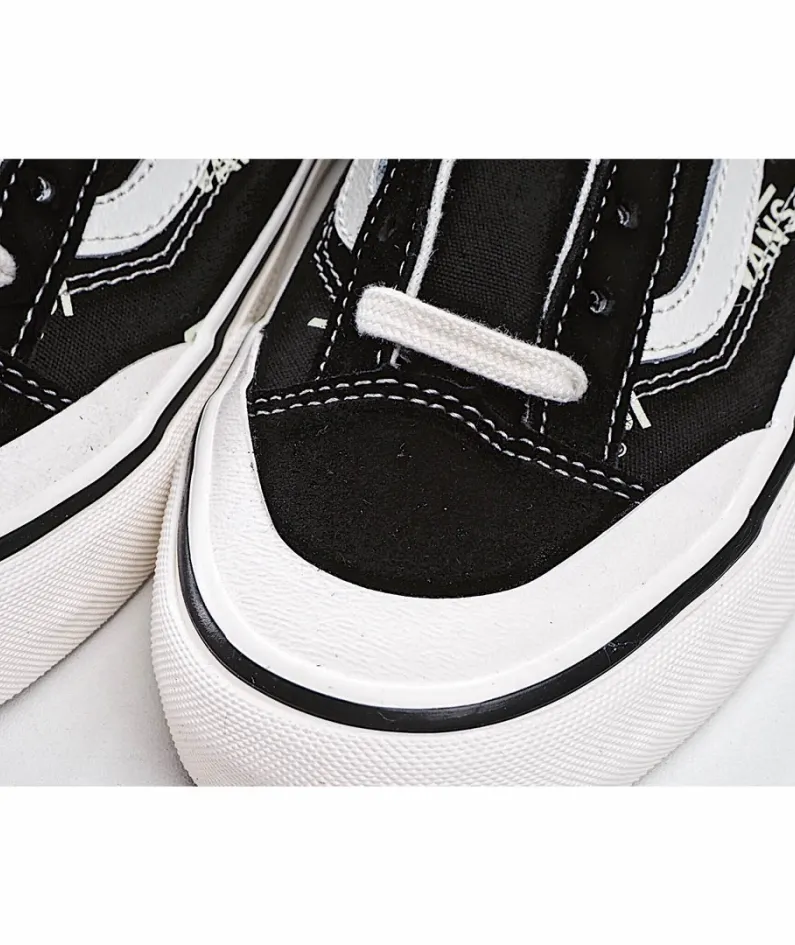 Vans Style 36 Classic Sneakers