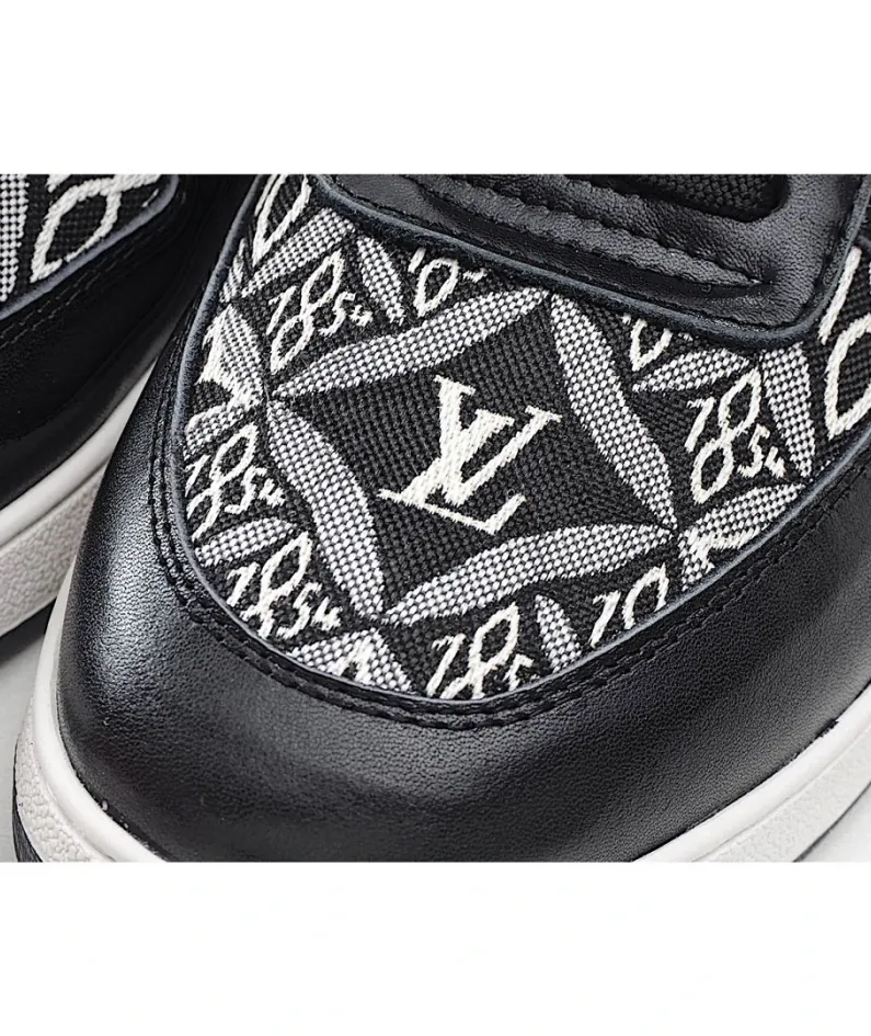 Louis Vuitton Squad Sneaker High High-Top Sneakers