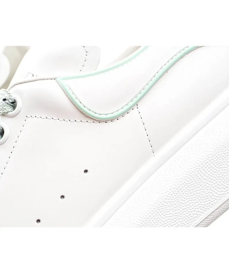 Alexander McQueen sole sneakers