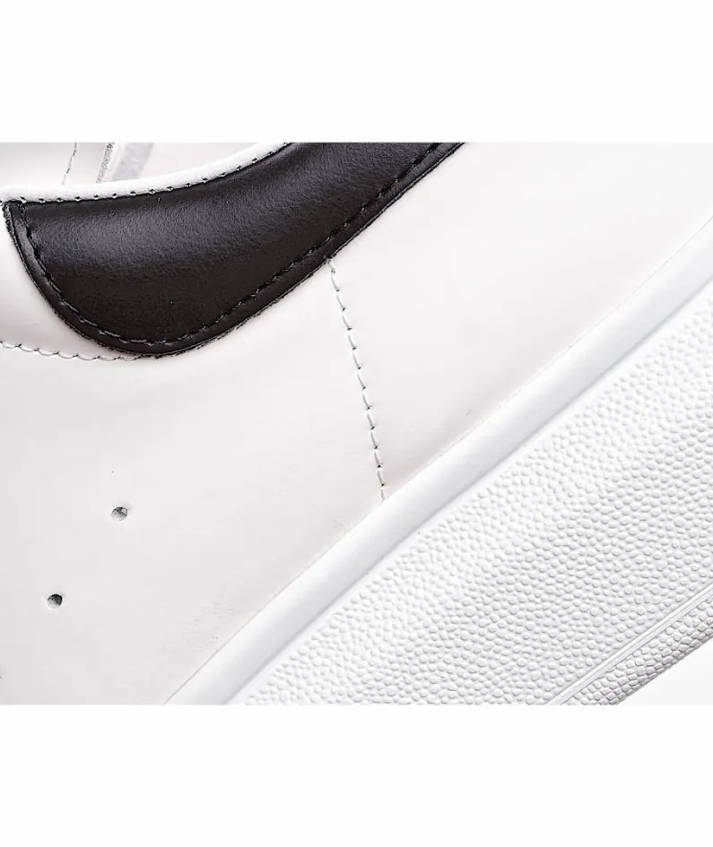 Alexander McQueen sole sneakers