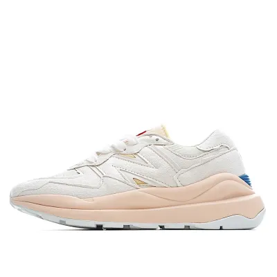 New Balance Casual Sneakers