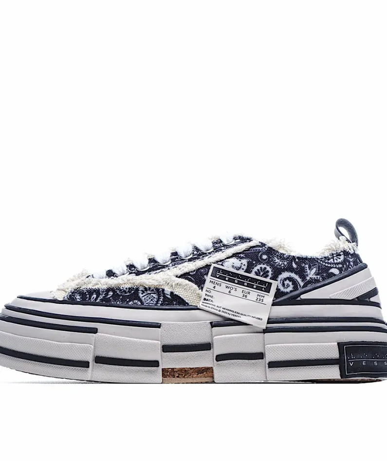 xVESSEL GOPLows Paisley Cashew Blossom