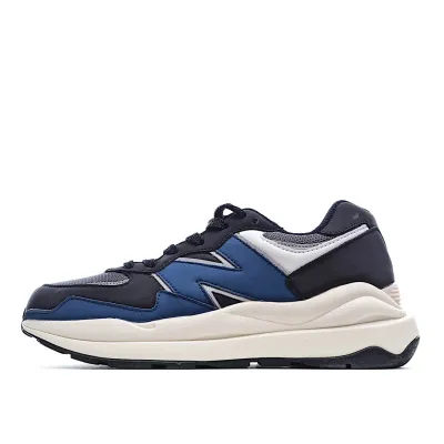 New Balance Casual Sneakers