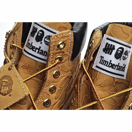 Timberland Classic High-Top Martin Boots