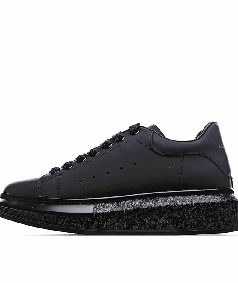 Alexander McQueen sole sneakers