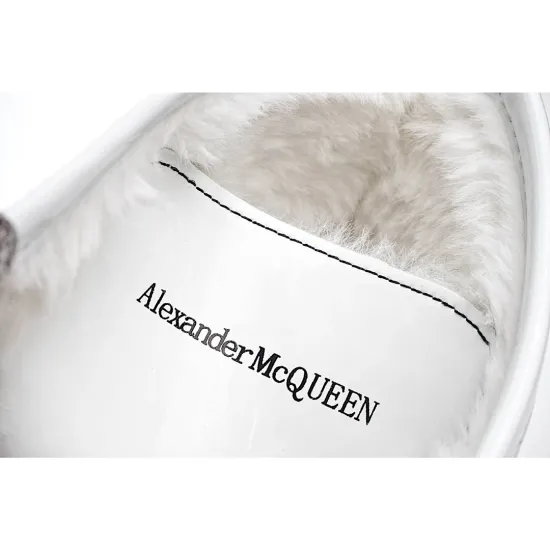   Alexander McQueen  