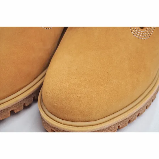 Timberland Classic High-Top Martin Boots