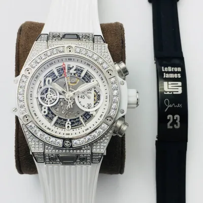 Hublot Big Bang watch Diameter: 45.5 mm