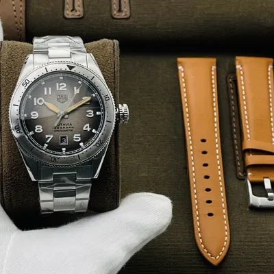 TAG Heuer Heuer watch