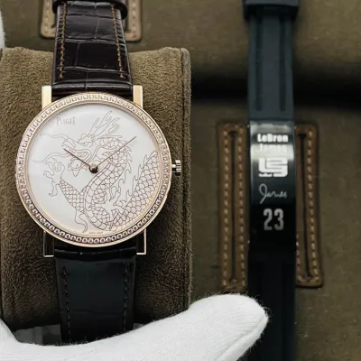 Piaget Dragon and Phoenix series watch Diameter: 38*8 mm