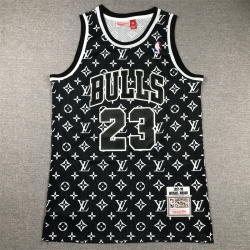 Chicago Bulls Michael Jordan basketball jersey black